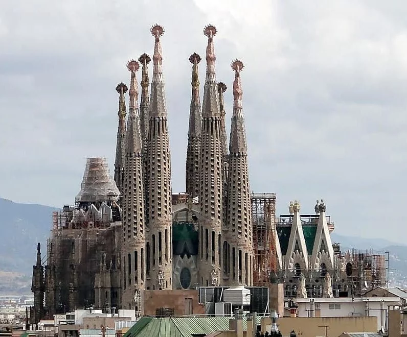 Nhà thờ Thánh Gia ở Barcelona đón gần 5 triệu người viếng thăm
